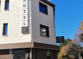 ラエルテ パレス ホテル 写真