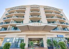 セントラル コスモ アパートメンツ 写真