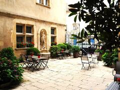 ホテル ドゥソンヴィレ 写真