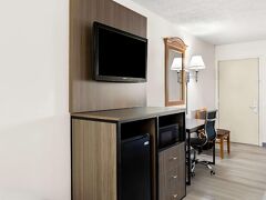 クオリティ イン クリーブランド エアポート 写真