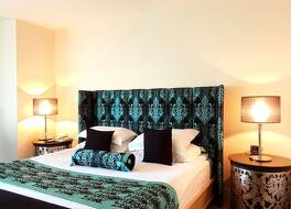 ジュラ ホテルズ マヴィ スルメリ アダナ 写真