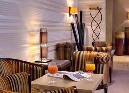 ホテル メルキュール ヴィシー ターマリア 写真