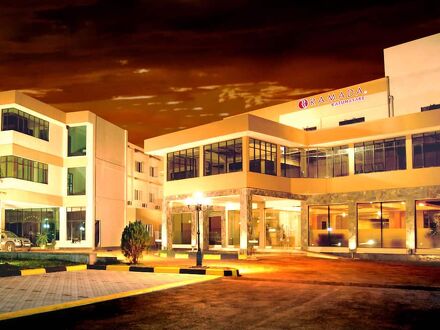 ラマダ カトゥナヤカ 写真