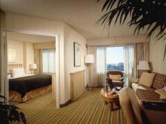 Hilton Santa Monica Hotel & Suites 写真