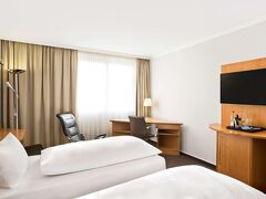 NH フランクフルト エアポート ウェスト 写真