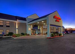 ハンプトン イン ラッセルビル