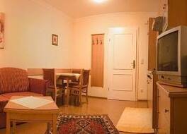 アパートメントハウス トリストナウ 写真