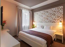 ビジネス ホテル コンチネンタル 写真