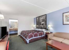 スーパー 8 バイ ウィンダム キングストン 写真