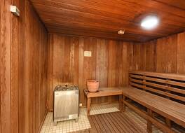 ビーチフロント タワーズ アパートメンツ 写真