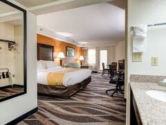 クオリティ イン クリークサイド - ダウンタウン ガットリンバーグ 写真