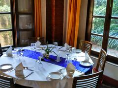 ホテル バラ 写真