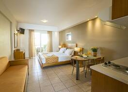 Helios Apartments 写真