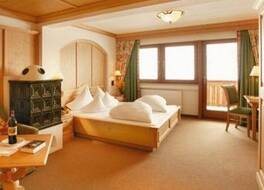 ホテル アルペンホフ 写真