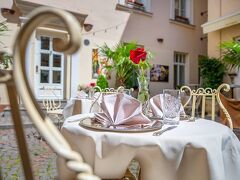 インペリアル ホテル & レストラン 写真