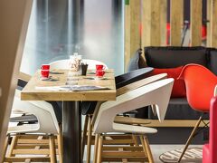 イビス レンヌ サントル ガール スッド 写真