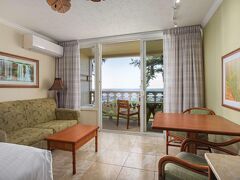 アストン アイランダー オン ザ ビーチ ホテル 写真