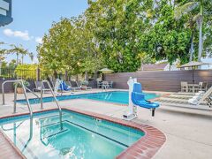 アバニア イン オブ サンタ バーバラ 写真