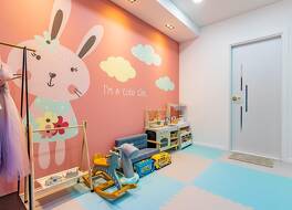 サンジュ アイ サラン キッズ プール ヴィラ 写真