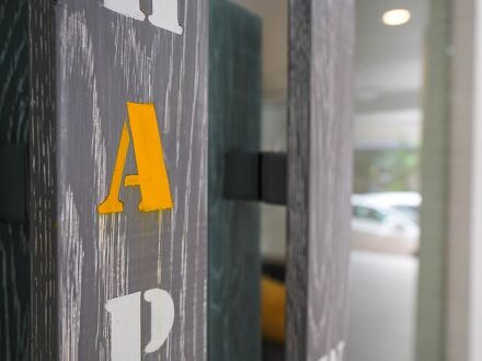 ハップ アット サトーン ホテル 写真