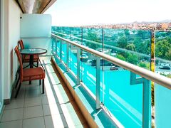 カプシス アストリア へラクリオン 写真