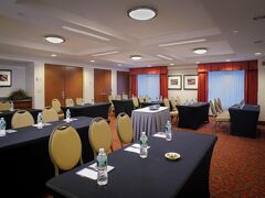 ヒルトン ガーデン イン ポートランド ダウンタウン ウォーターフロント 写真