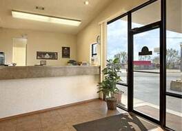 サンセット イン クラークスビル 写真