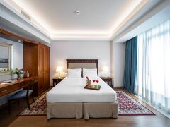 エレクトラ リズム アテネ 写真