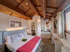 ナヴォーナ パレス ラグジュアリー イン 写真