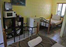 ウォンガイ ビーチ ホテル 写真