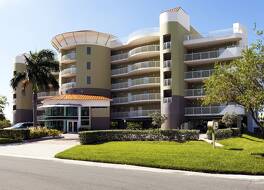 クリスタル パームス ビーチ リゾート