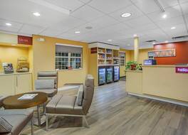 タウンプレイス スイーツ バイ マリオット ノックスビル シーダー ブラフ