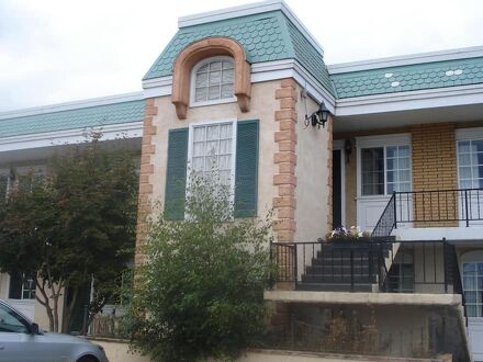 スクイム ウエスト イン 写真