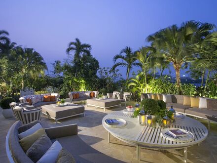 ホテル ムリア スナヤン ジャカルタ 写真