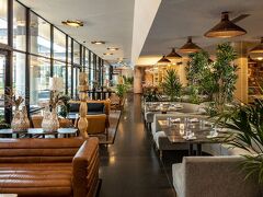 エミリー ホテル 写真