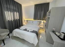 La Veranda Hotel