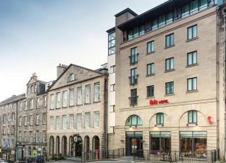 イビス エディンバラ センター ロイヤル マイル ハンター スクエアの宿泊予約 料金比較 フォートラベル Ibis Edinburgh Centre Royal Mile Hunter Square エジンバラ