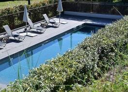 ポン レヴィ ホテル 写真