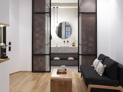 インアテネ 写真