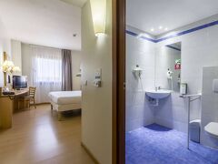 Campanile Hotel Madrid Alcala de Henares 写真