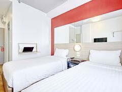 イージー プラネット バンコク アソーク 写真