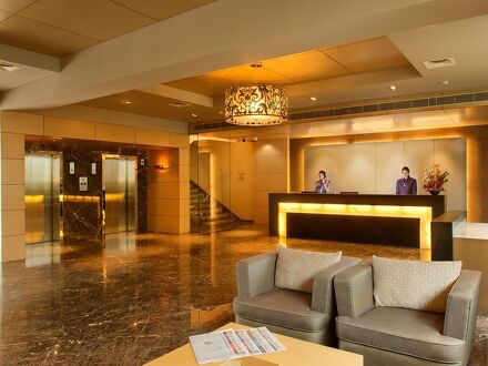 ロイヤル オーキッド セントラル アコタ ヴァドダラ 写真