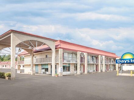 オザーク ジャンクション マウンテン ビュー バイ スーパー OYO 写真