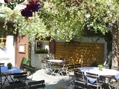 ガストホフ ブッツ 写真