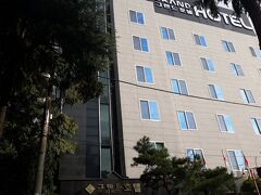 ニュー グランド ホテル 写真