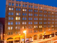 ザ ピックウィック ホテル 写真