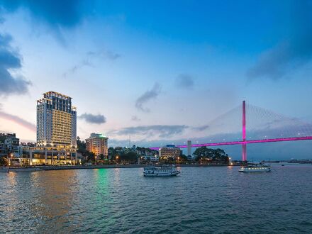 Wyndham Legend Halong Hotel 写真