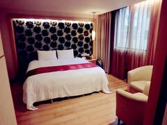 エブリデイ ホット スプリング ホテル 写真