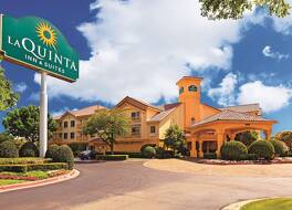 La Quinta Inn & Suites by Wyndham Dallas DFW Airport North