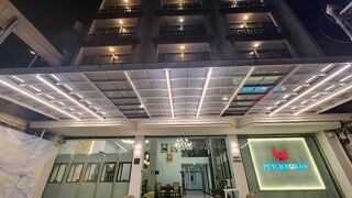 オーガスト レジデンス